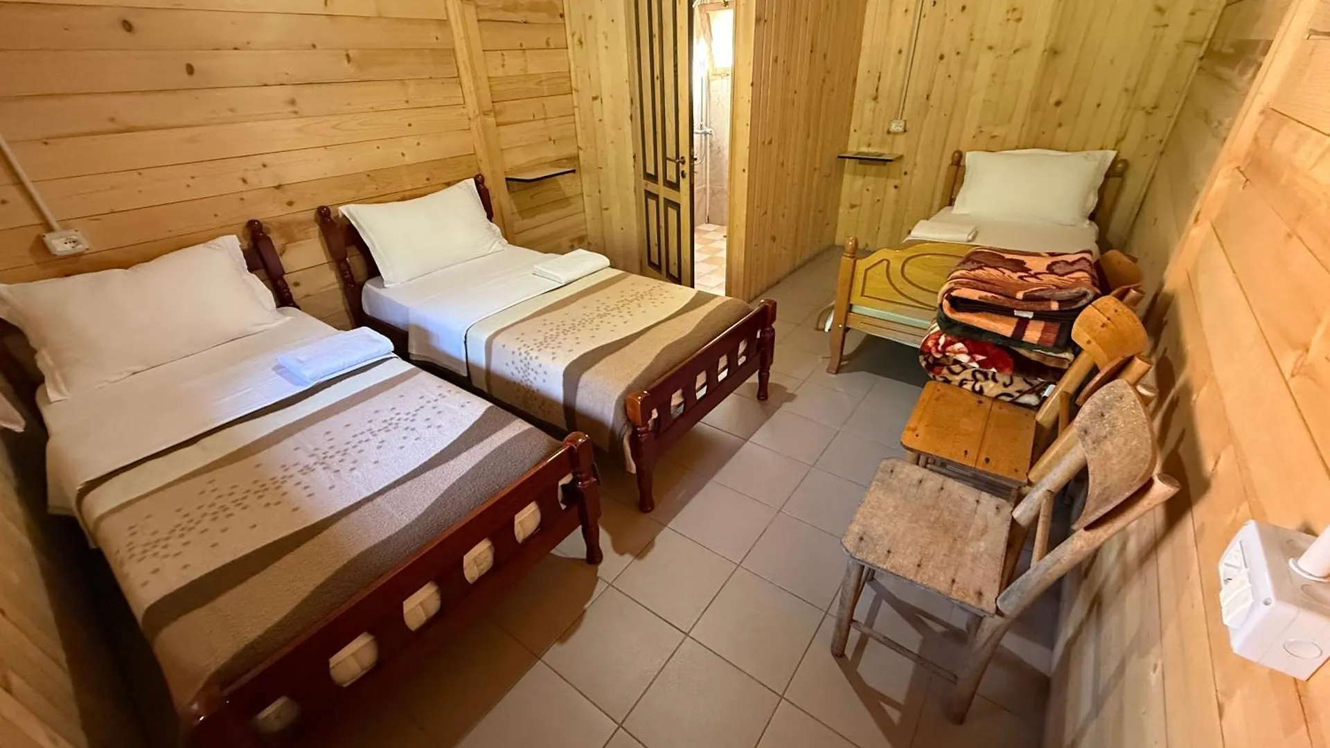 Hotel Bujtina Frati à Vermosh Albanie